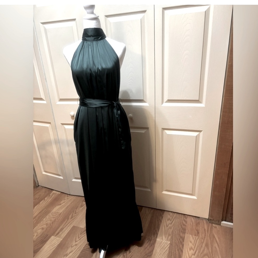Belle Badgley Mischka Silk Halter Neck Sleeveless Tie Waist Gown